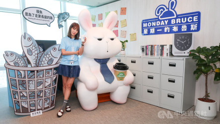 台北101觀景台特展開跑　賈永婕：推廣台灣原創IP