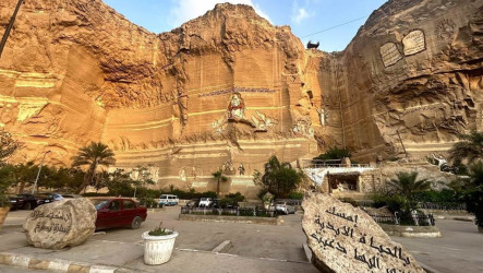 埃及千名科普特教徒   群聚洞穴教堂慶棕枝主日