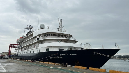 睽違7年台中港迎國際郵輪　盼更多旅客遊中台灣