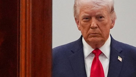 川普同意暫停轟炸攻擊伊朗兩週