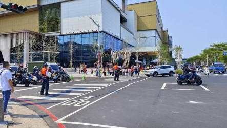 台中漢神洲際開幕　比照新光三越停車場滿位斷流