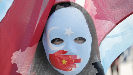 前新疆警德國脫隊尋庇護　揭露當地日常監控細節