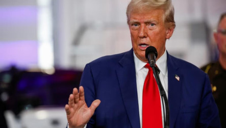 川普力推投票法案　恐限縮女性與跨性別公民投票權