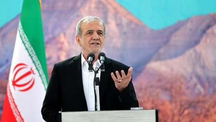 伊朗媒體：總統裴澤斯基安堅持國家有權擁核