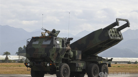 軍購條例版本多　趙少康主張兼顧各方先匡列8100億