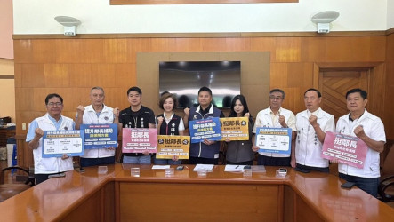 吳宗憲提補助宜蘭鄰長方案 綠指膨風水雞刣無肉