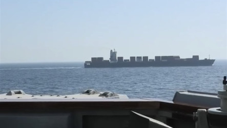 中國駛往伊朗貨輪遭美軍截停  北京表關切但拒答詳情