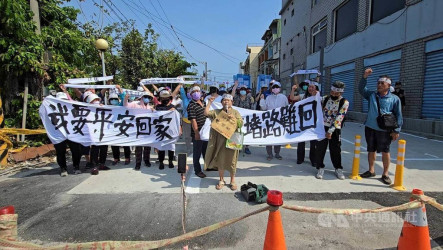 東港住戶控餐廳停車場阻出入　業者指多次協調未果