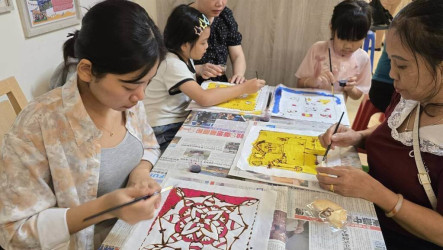 慶印尼卡蒂妮節　移民署花蓮推蠟染體驗致敬女性