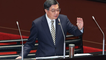 立委提台鐵建設　卓榮泰：都會區地下化、跨縣區高架化