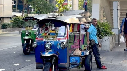 中東衝突推升生活成本　曼谷嘟嘟車司機：比疫情難熬