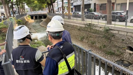 建商排泥水污染潮洋溪 中市府勒令停工並裁罰