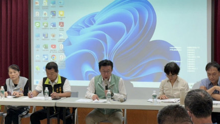 郭國文台南辦公地放領座談會　籲進度加速