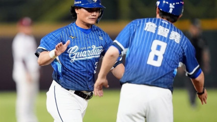 王勝偉創最年長代打開轟紀錄　悍將仍不敵桃猿