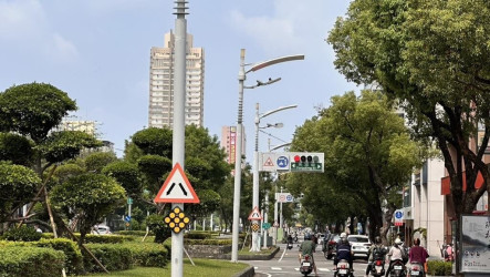 高德地圖可顯示高雄紅綠燈秒數  市府：資料未外洩