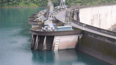 經部：耗水費不適用機關　翡翠水庫案應協商發電補償