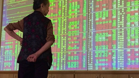 台股震盪下跌164點　上市櫃成交值逾1.8兆元創天量