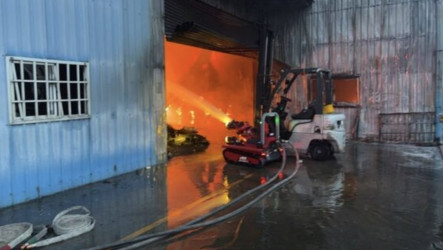 彰化倉庫大火幸無人傷亡  起火原因待查