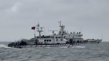 4中國海警船侵擾金門水域　海巡巡防艇併航對應