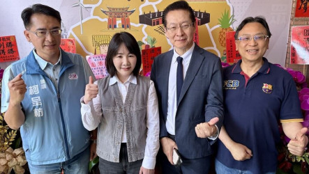 王安祥服務處成立　謝衣鳯、柯呈枋、魏平政同框