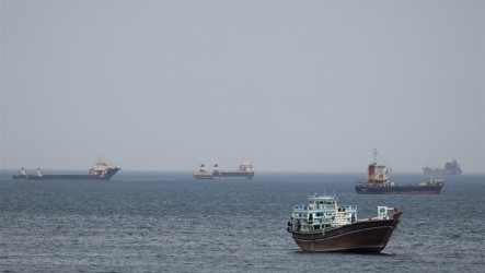 日籍油輪罕見成功穿越荷莫茲海峽　與伊朗協調後成行