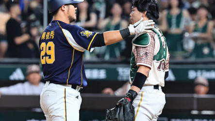 揮棒後擊中陳世嘉插曲　陳俊秀懂捕手的「暈」