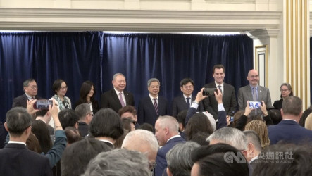 台灣蟬聯美國投資高峰會最大團　美次長讚建廠執行力