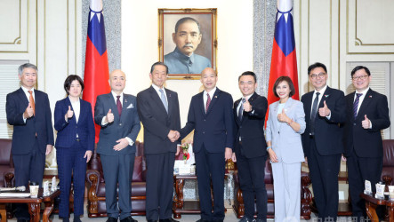 韓國瑜接見日台交流協會長隅修三　盼台日深化合作