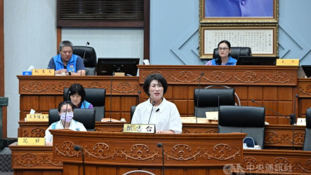 饒慶鈴施政總報告　突破陳年舊案、迎接台東博覽會