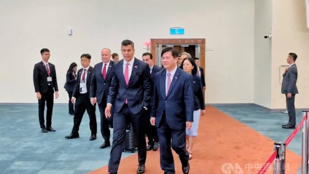 巴拉圭總統潘尼亞結束國是訪問　搭機離台