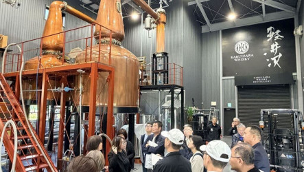 赴日參訪製酒工藝　鍾東錦：苗栗推動特色酒莊參考