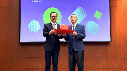 奇美實業二代接班　許文龍獨子許家彰接任董事長
