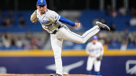 阿部雄大中職初先發奪勝投　留紀念球當母親節禮物