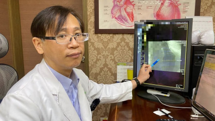 彰化翁高燒揪「不定時炸彈」動脈瘤　微創手術救命