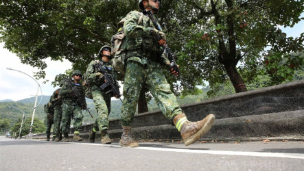 軍公教待遇法制化受矚　政院將提院版調整草案