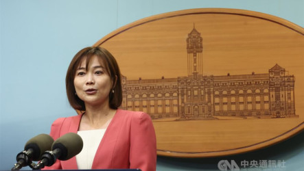 總統彈劾案未通過　府籲立委速審今年度總預算