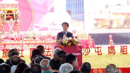 鍾東錦爭取教育經費　賴總統：總預算尚未通過