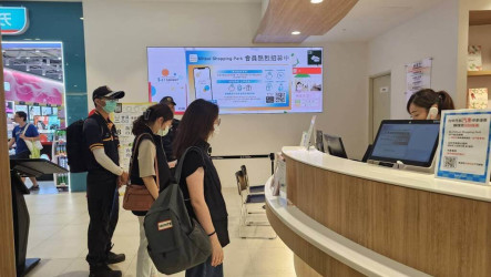 台中LaLaport商店監視器疑對更衣室　市府稽查