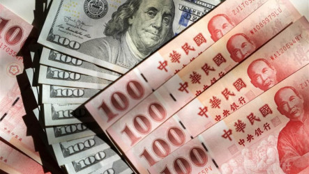 中東戰事推升通膨疑慮　新台幣盤中貶破31.7元尾盤翻揚