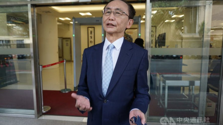 指蘇貞昌陳時中貪污判8月確定  吳子嘉赴北檢執行