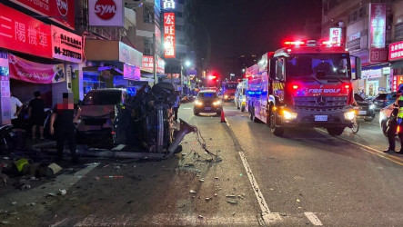 台中小客車逆向衝撞　38歲騎士頭部外傷送醫不治