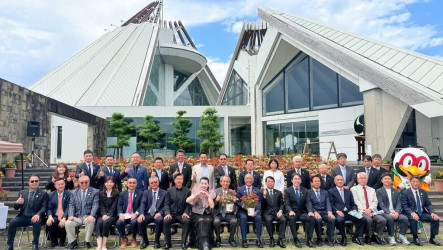 與日本出水市締姊妹市9週年　埔里捐贈麒麟花情彌堅