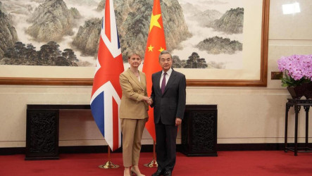 英外交大臣訪中　會談觸及台灣