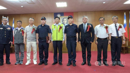 澎湖警察節慶祝大會  副縣長期勉員警三好