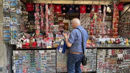 「週日商家該開店嗎？」  瑞士國會投票否決