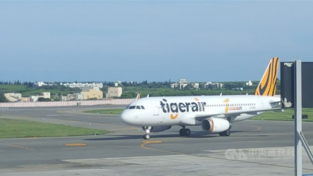 虎航飛機在北海道緊急降落　通報「駕駛艙冒煙」