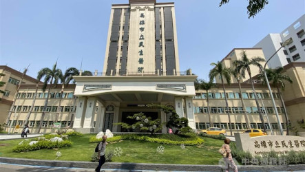 高雄民生醫院疑登革熱群聚　5人確診院區降載清消