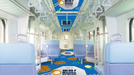 台鐵首推電聯車車廂內廣告出租　車門、地板可刊登