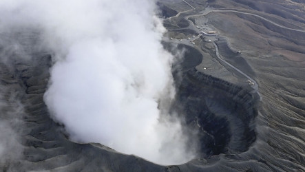 熊本警將吊起阿蘇火山事故機　費用約8830萬元
