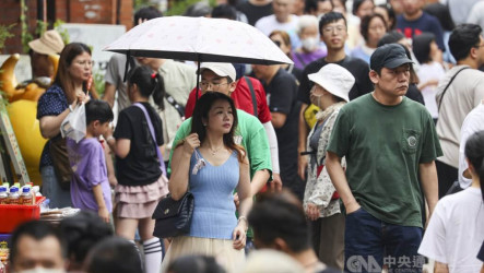 吳德榮：滯留鋒及西南季風漸弱　端午連假熱如盛夏